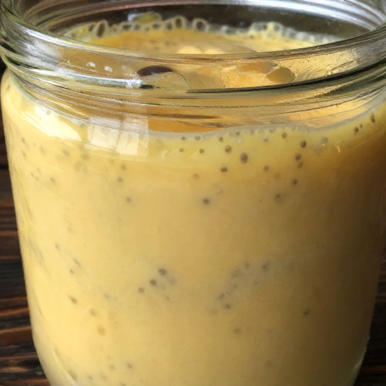 Easy Lemon Curd Chia Pudding